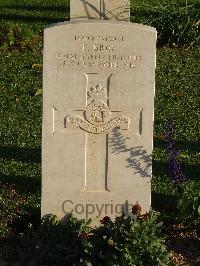 Salonika (Lembet Road) Military Cemetery - Broe, E